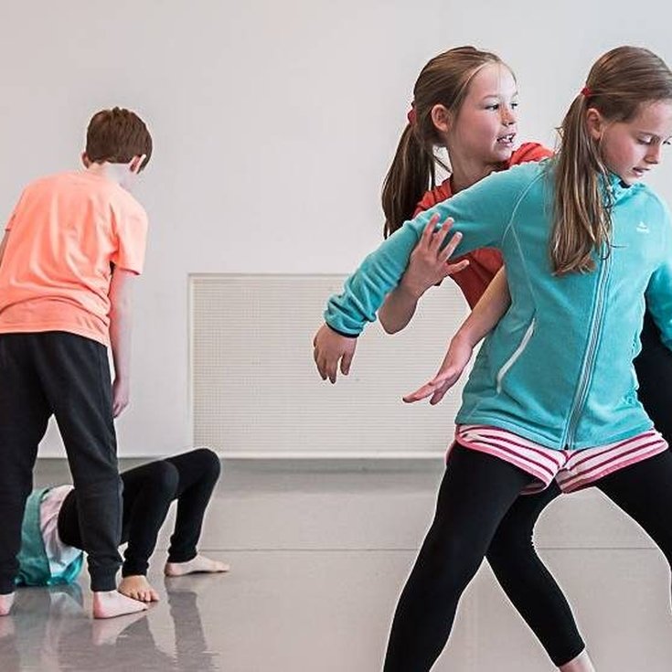 Contemporary Dance (8-11 years)